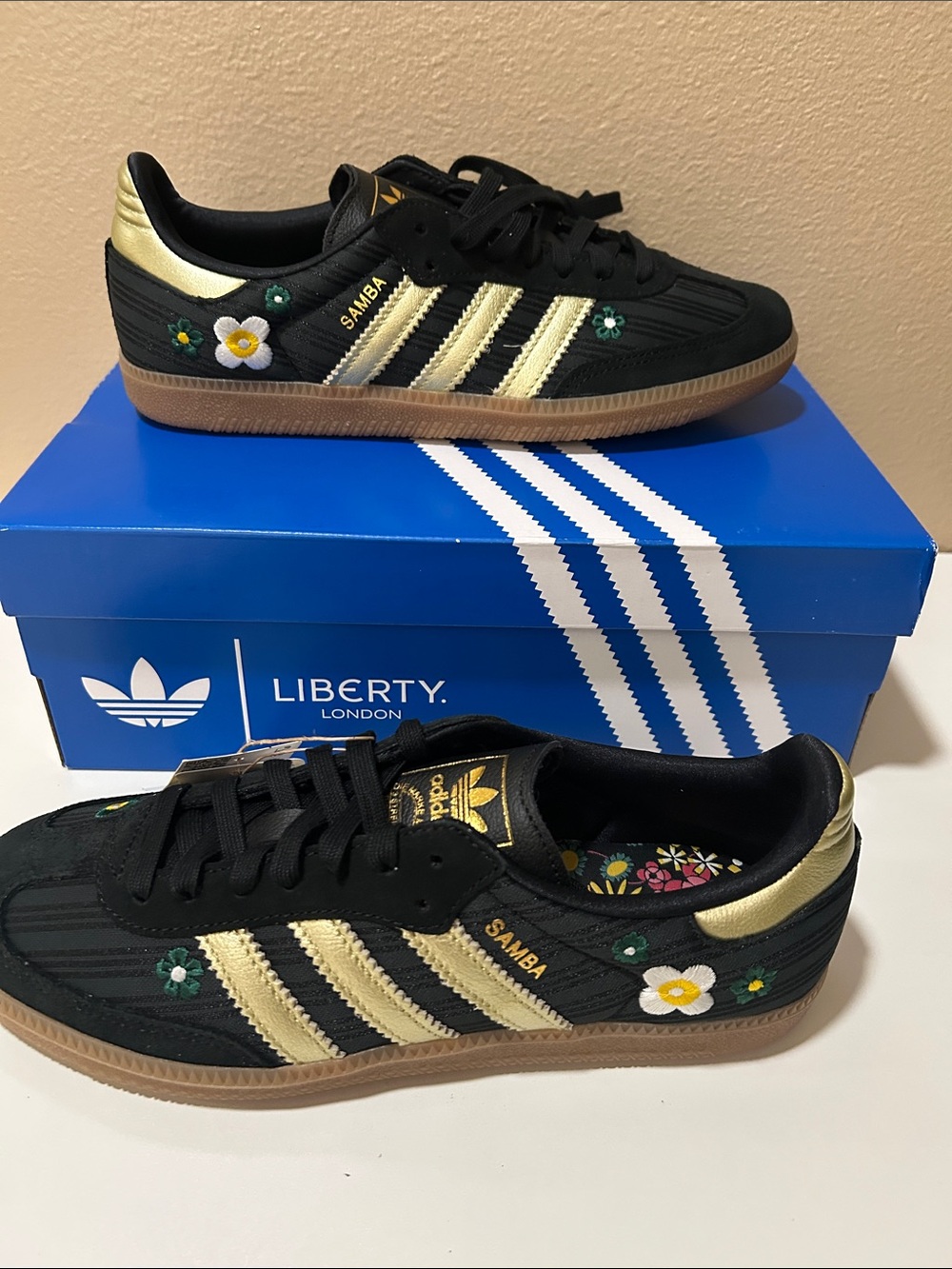 Adidas Samba women Shoes in Black & Gold - Liberty London Floral